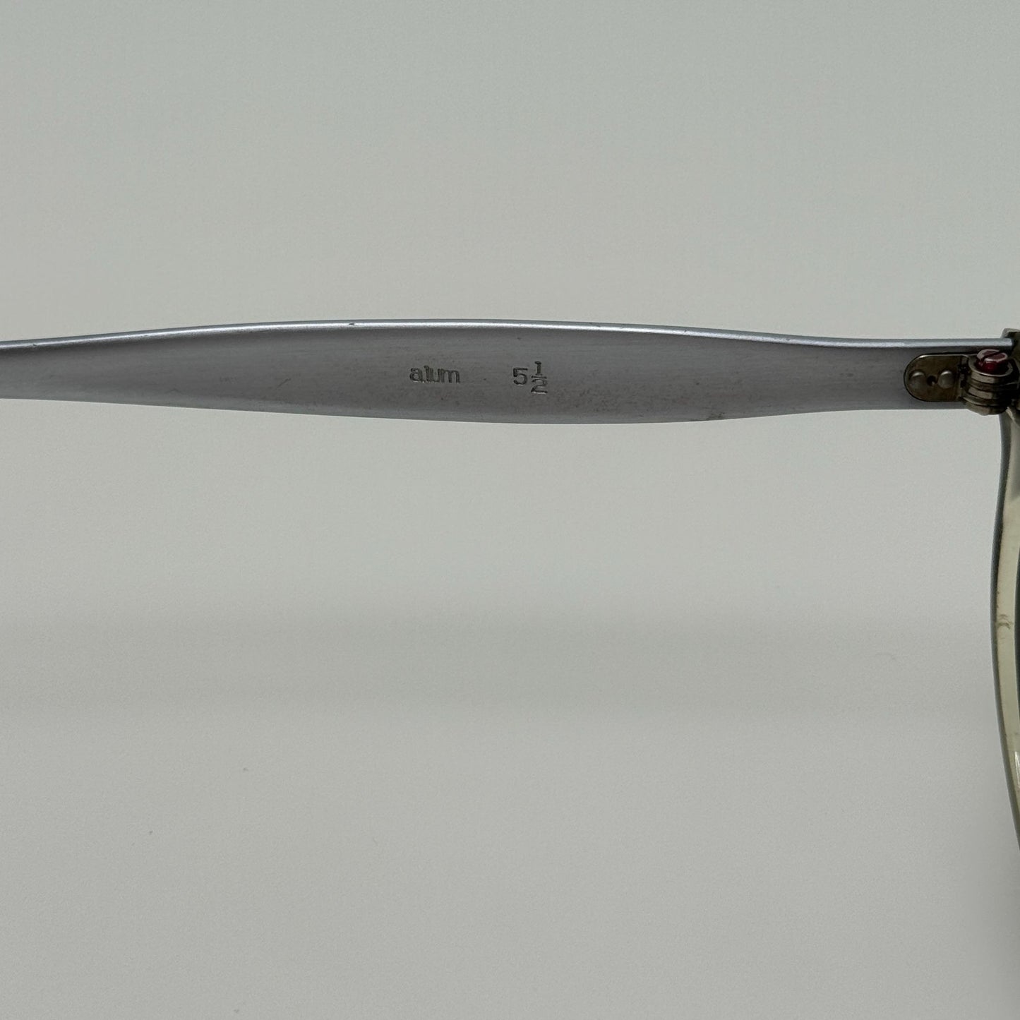 American Optical Eyeglasses Eye Glasses Frames 5 1/2 Retro Vintage Cat Eye 44-22