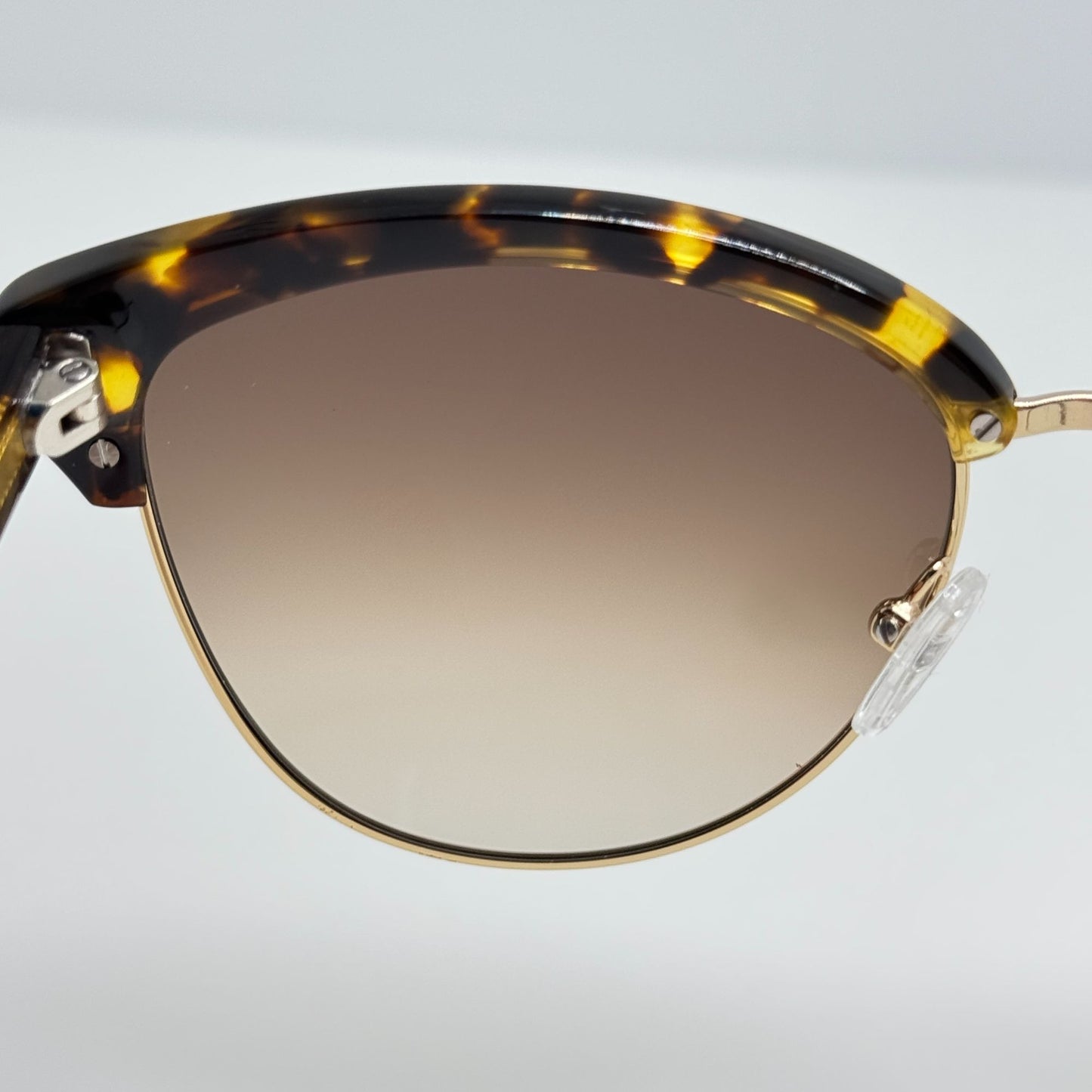 Oscar de la Renta Sunglasses SSC5166 215 57-16-140