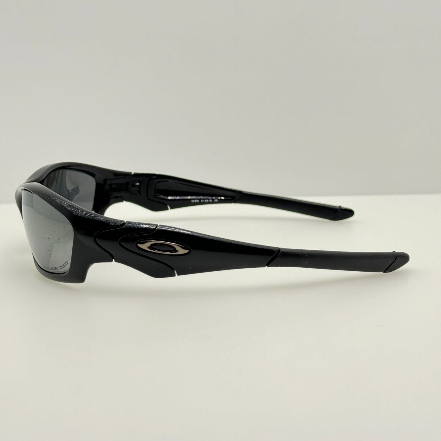 Oakley Sunglasses 12-935 Straight 61-18-135 Polarized Black