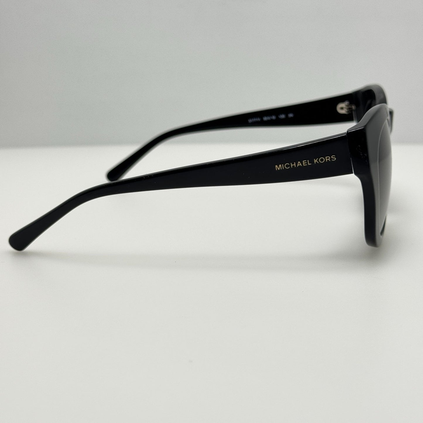 Micheal Kors Sunglasses MK 2037 Summer Breeze 317711 50-19-135
