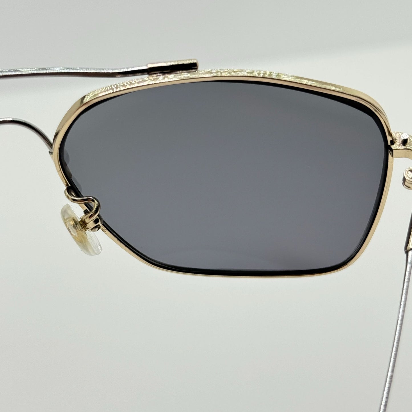Tura Sunglasses 870 GLD Japan Vintage Retro 58-18-143