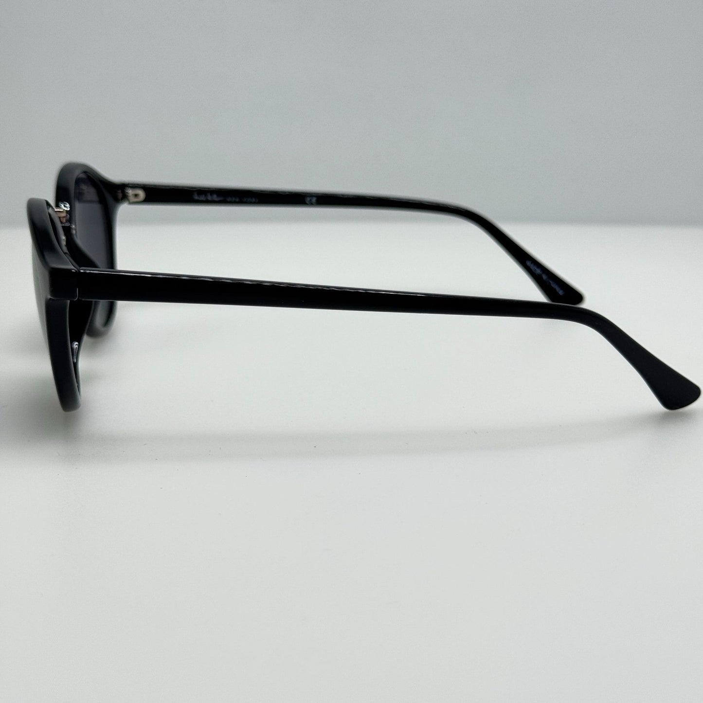 Nicole Miller Sunglasses Canyon Lake C01 52-20-150