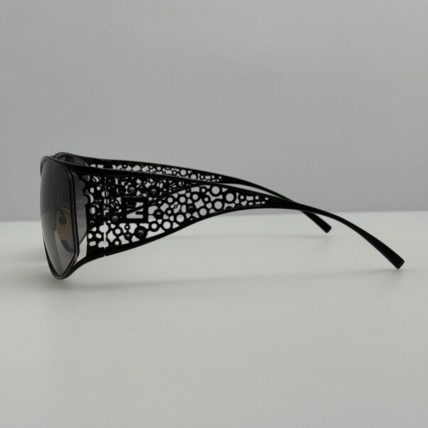 Fendi Sunglasses FS5067R 001 Womens Limited Edition Italy 60-13-125