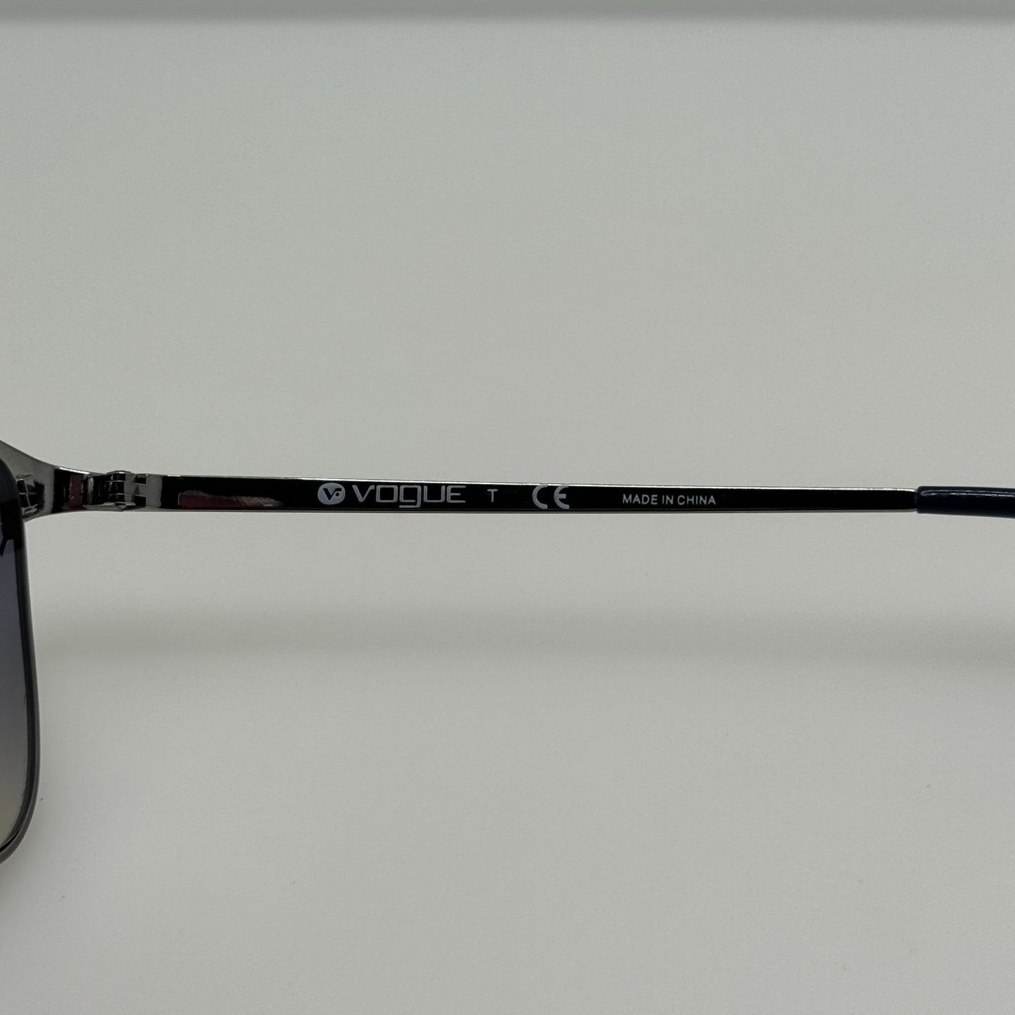 Vogue Sunglasses VO 3829-S 916/32 54-19-140