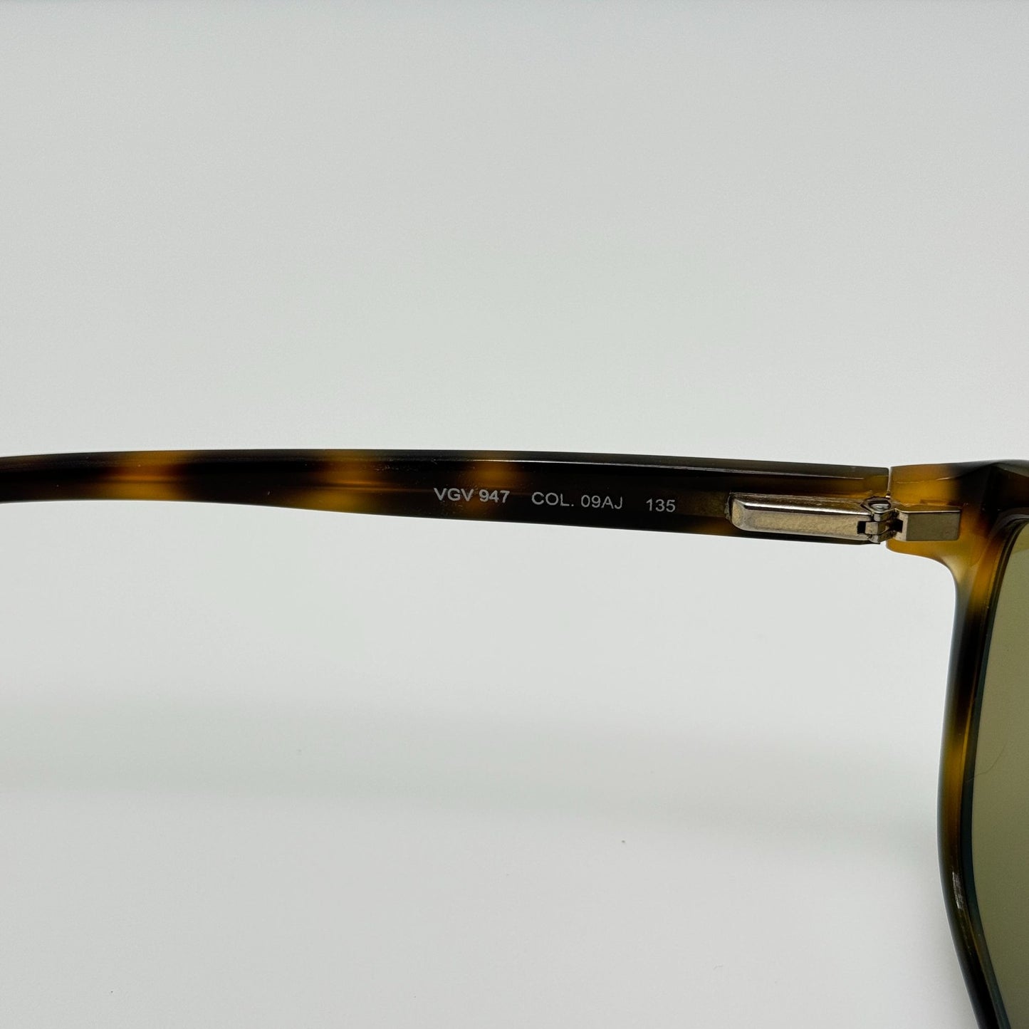 Givenchy Eyeglasses Eye Glasses Frames VGV 947 09AJ 53-16-135