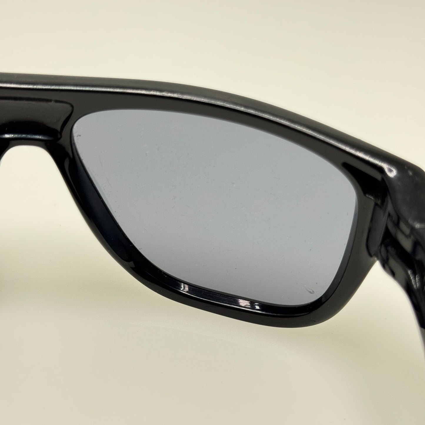 Oakley Sunglasses OO9199-01 Breadbox Black 56-15-136