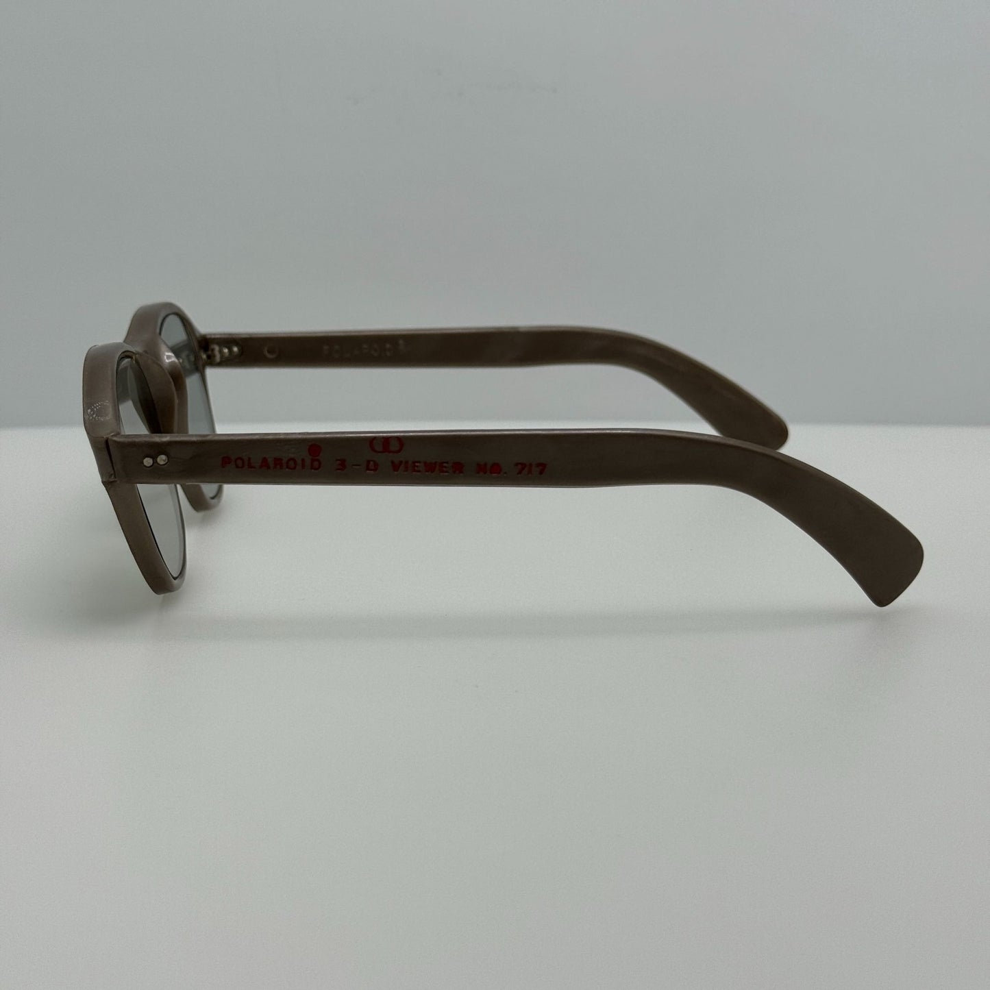 Polaroid 3D Viewer Glasses 717 With Sleeve