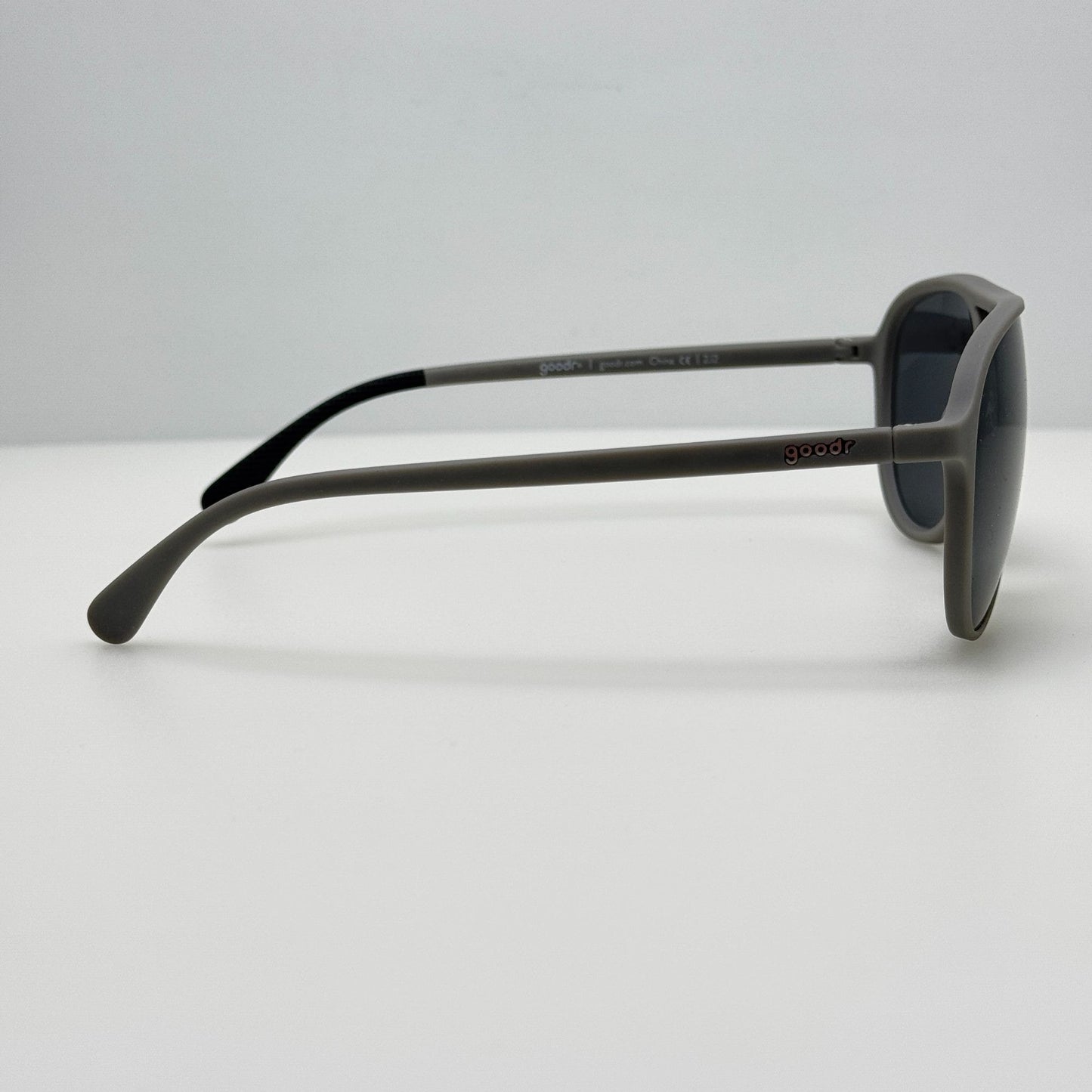 Goodr Sunglasses Clubhouse Closeout 2J2 Grey Gray W/ Bag