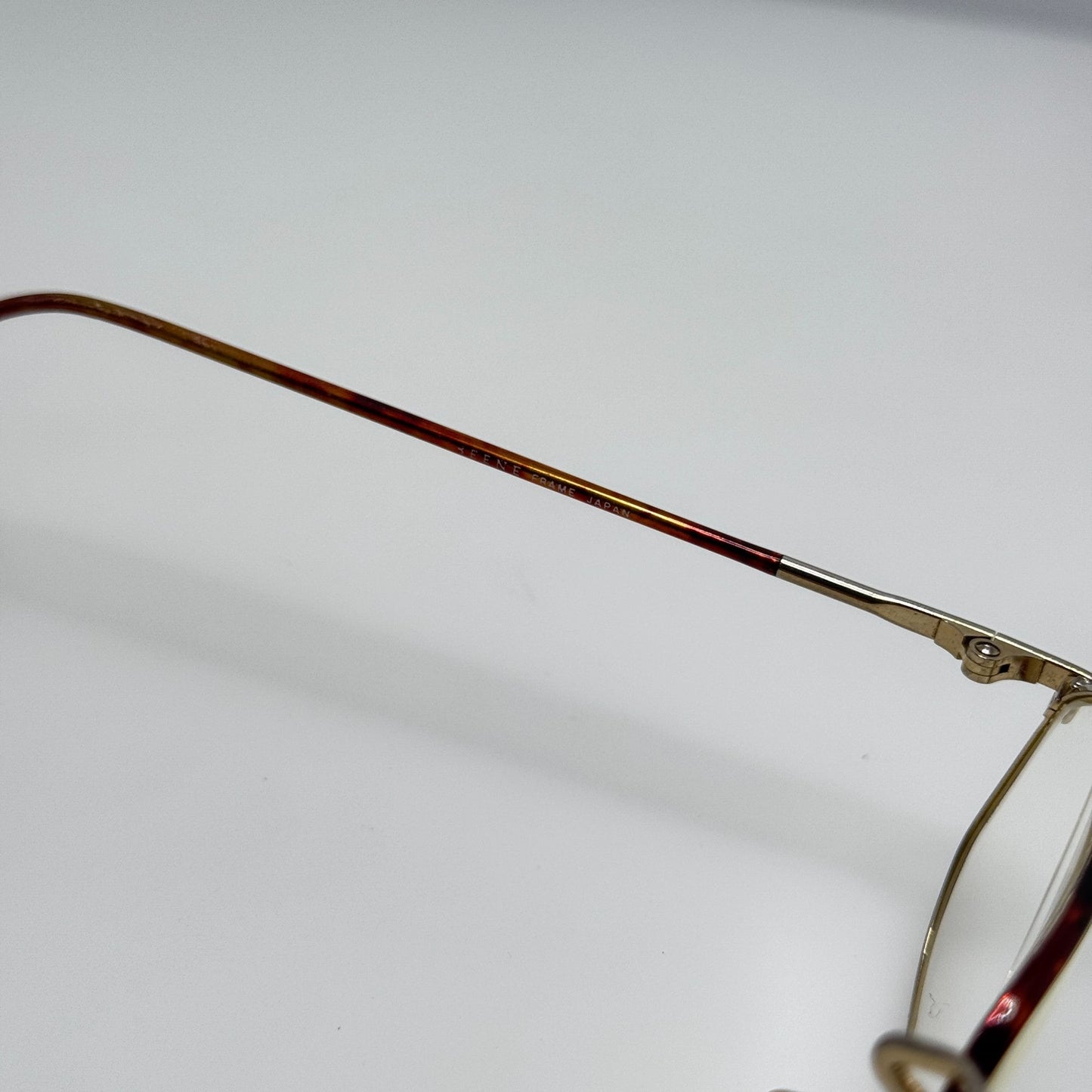 Geoffrey Beene Eyeglasses Eye Glasses Frames GB 1032 TO Japan 52-19-140
