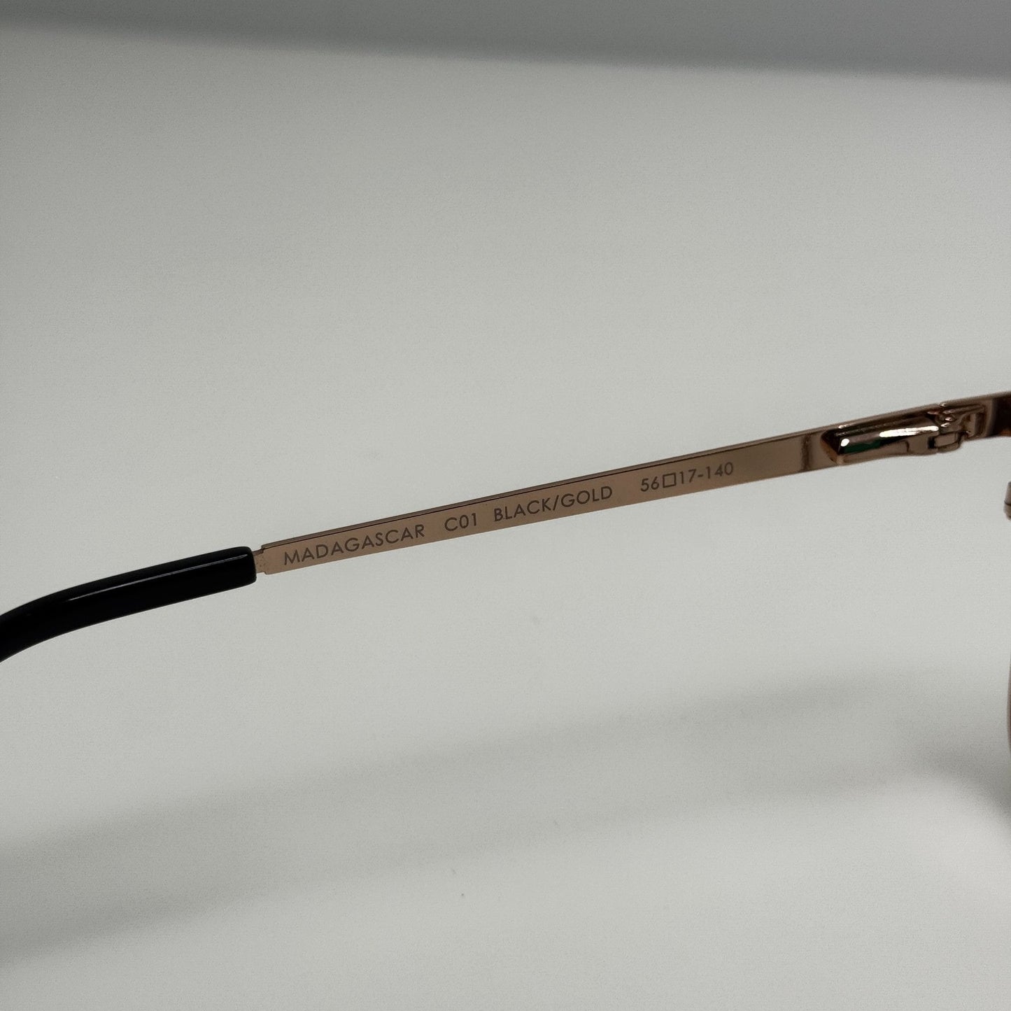 Nicole Miller Madagascar C01 Black Gold Eyeglasses Eye Glasses Frames 56-17-140