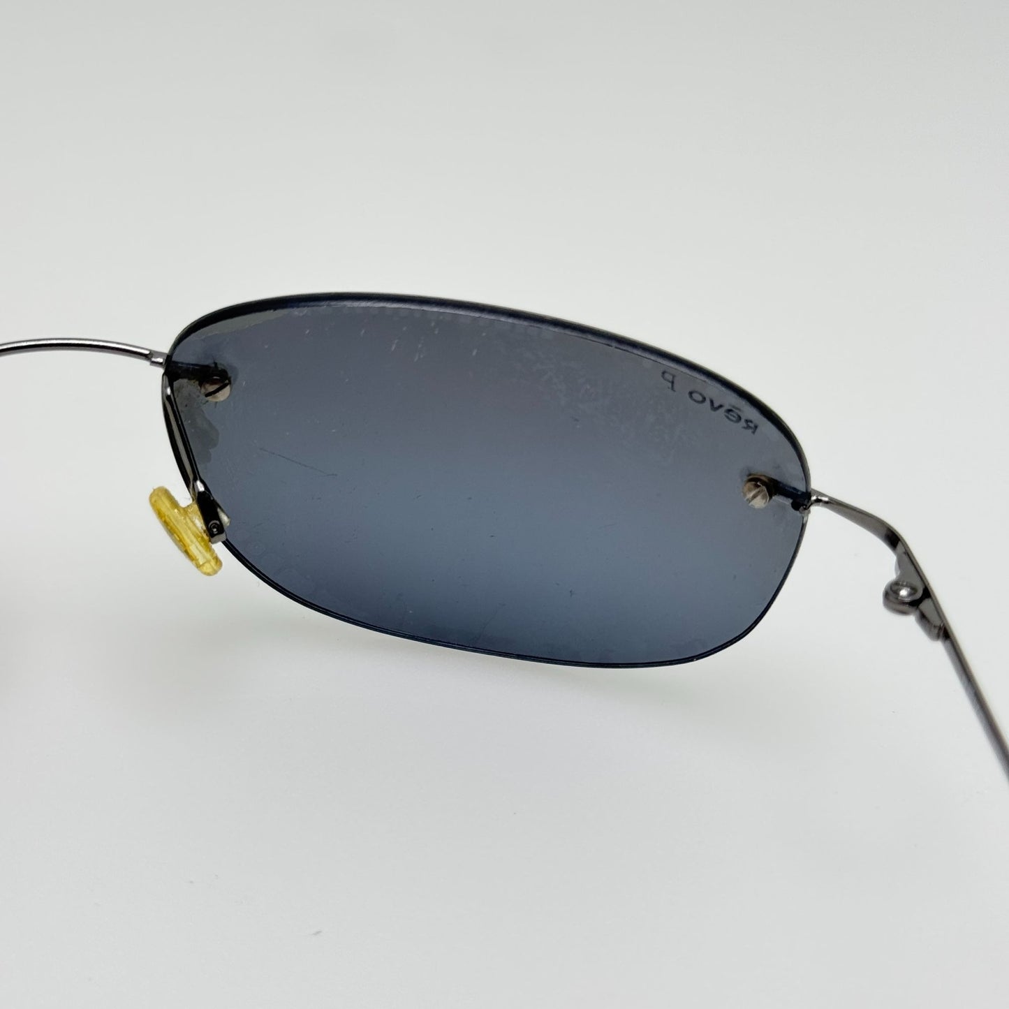 Revo Sunglasses 3039 080/9V Polarized Italy 57-18-120 Read Description