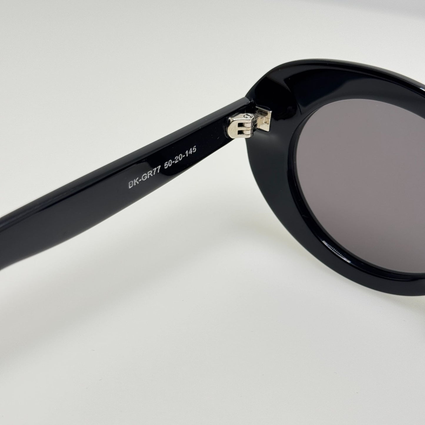Diff Sunglasses Olivia BK-GR77 Black 50-20-145