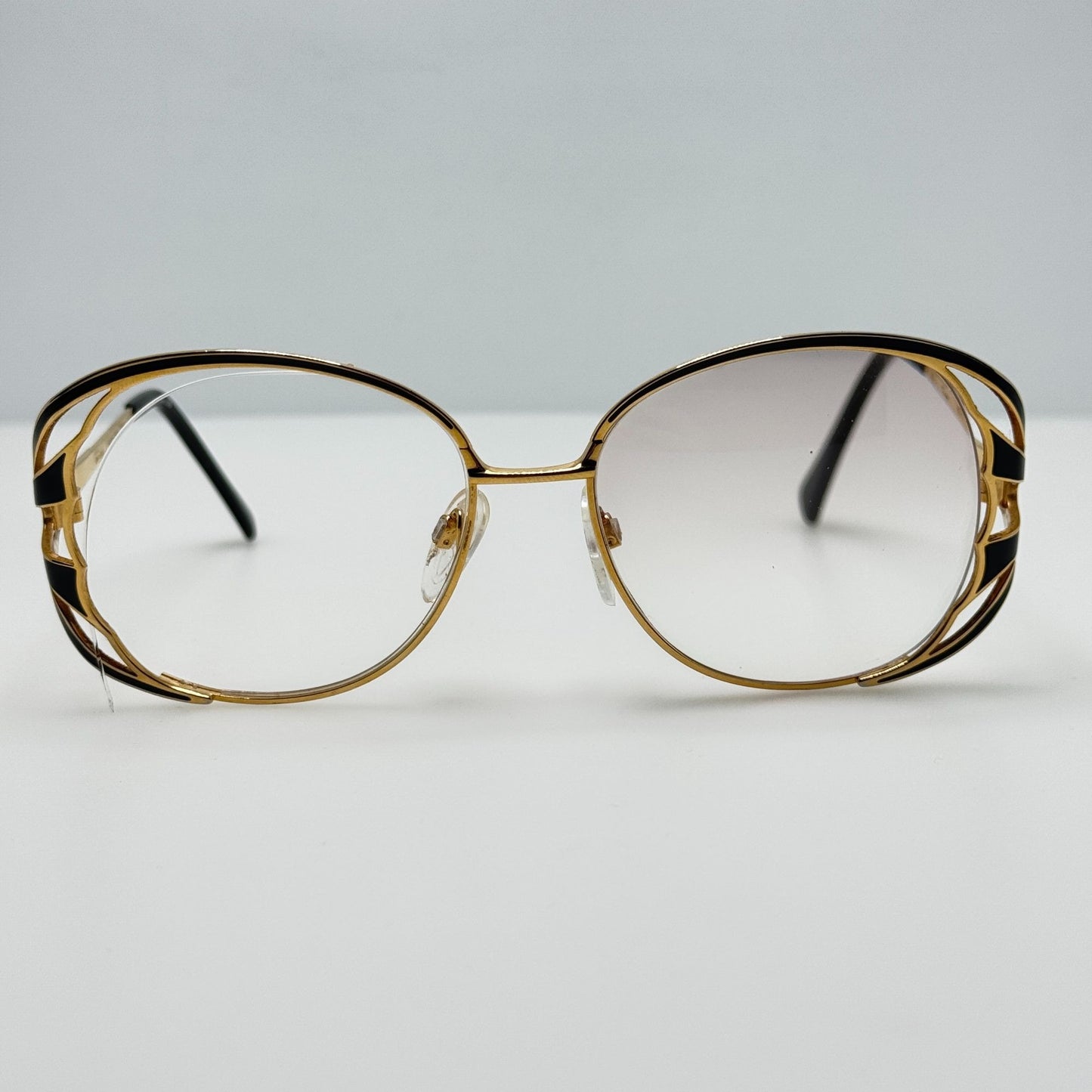 Tura Eyeglasses Eye Glasses Frames 825 EBO HGP Gold Black Japan 56-18-136