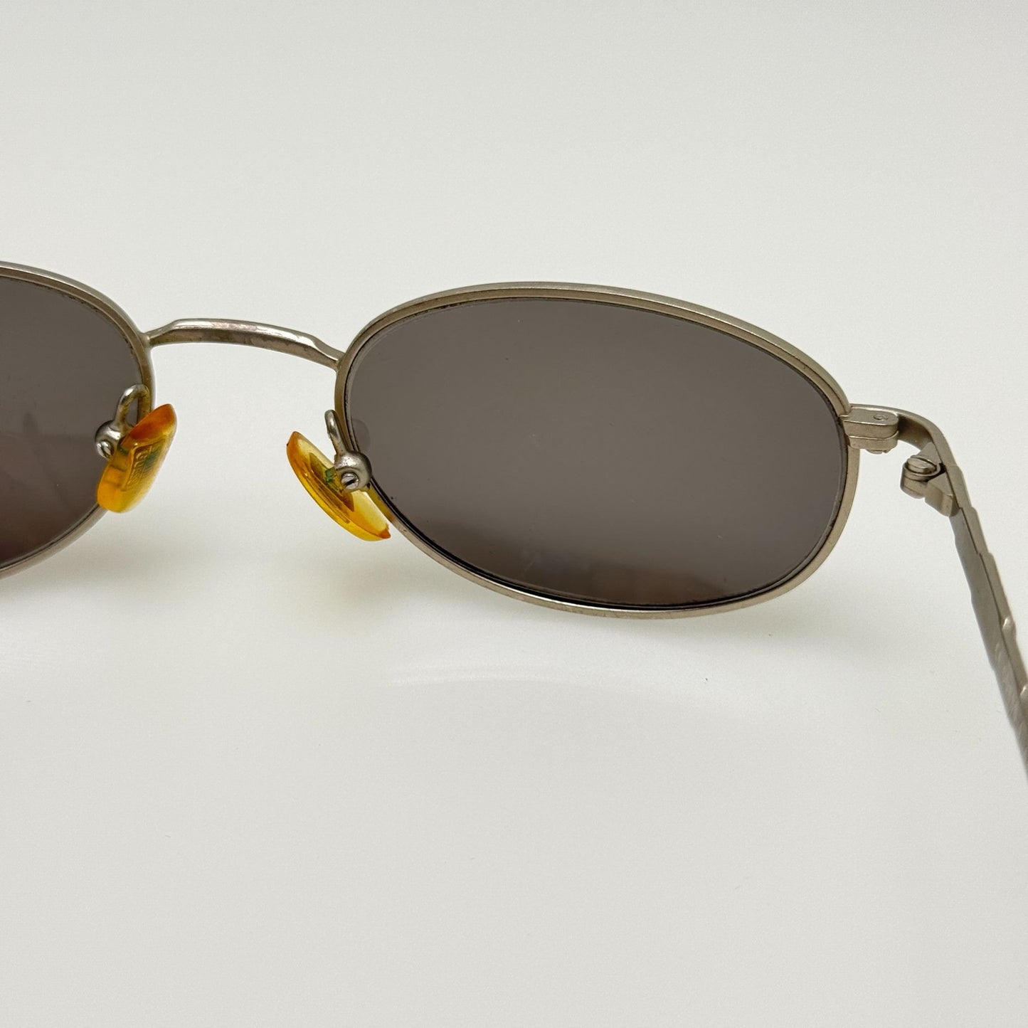 Guess Sunglasses GU728SUN 702-3 48-19-135