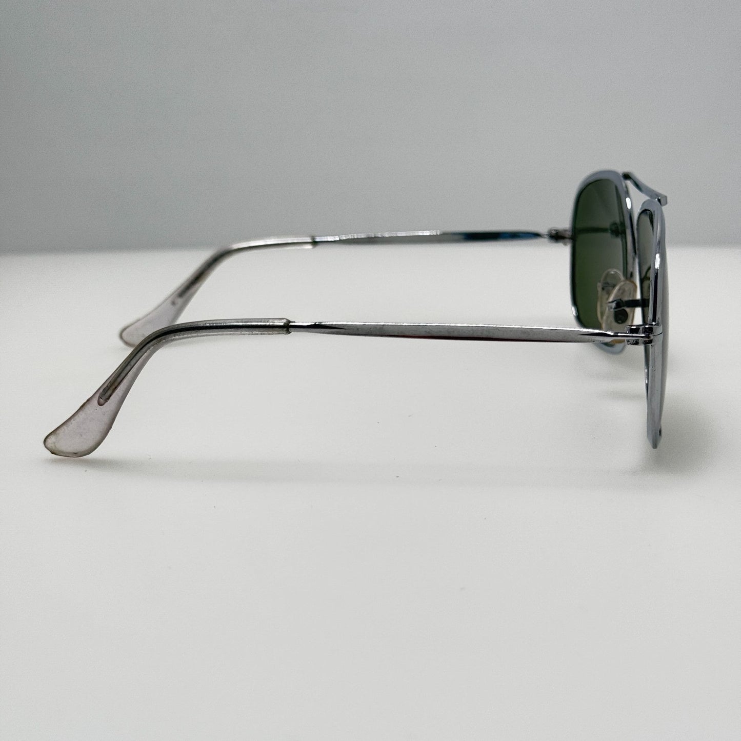 Unbranded Sunglasses 4-W Taiwan Silver Vintage Glass Lenses