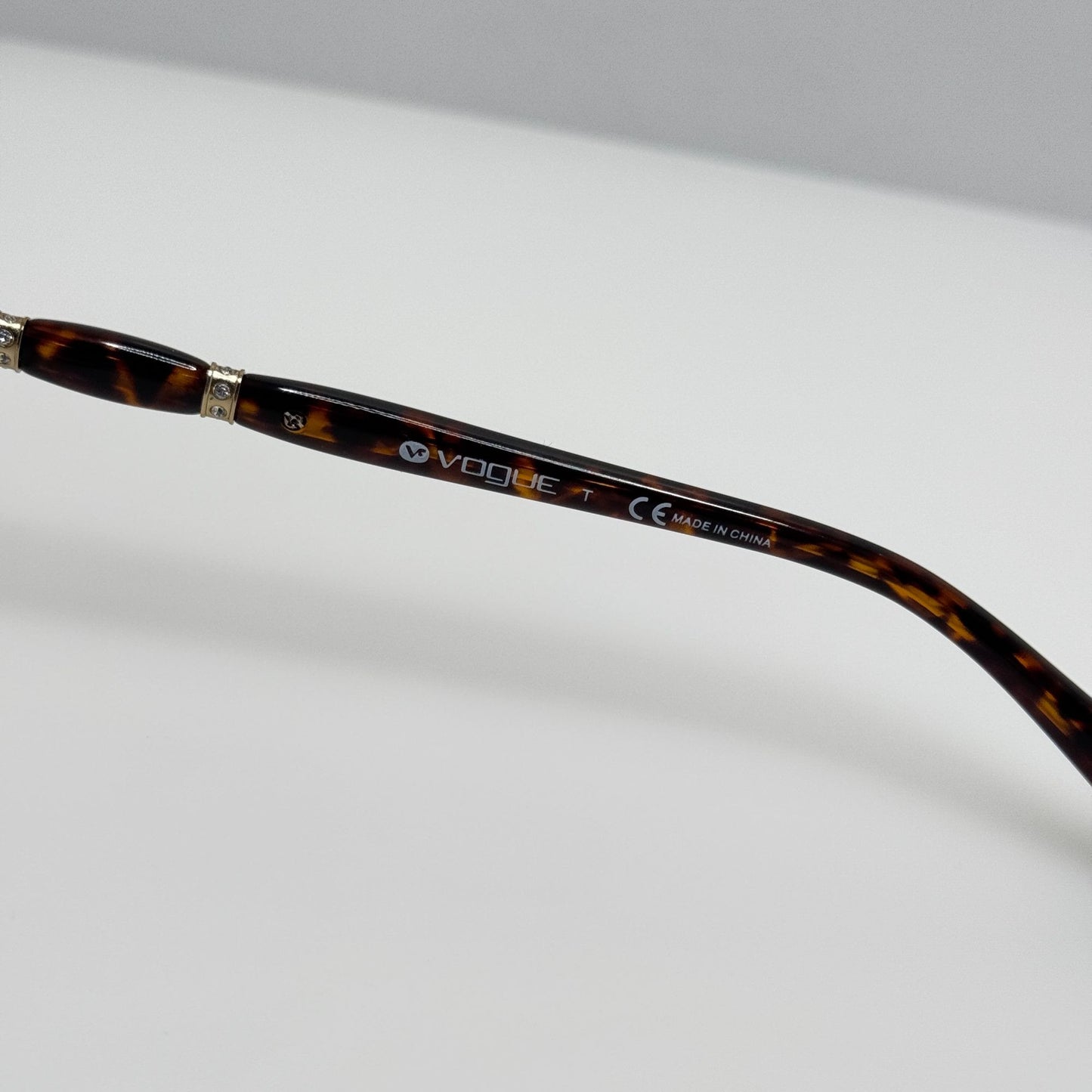 Vogue Eyeglasses Eye Glasses Frames VO 3987-B 811 52-18-135