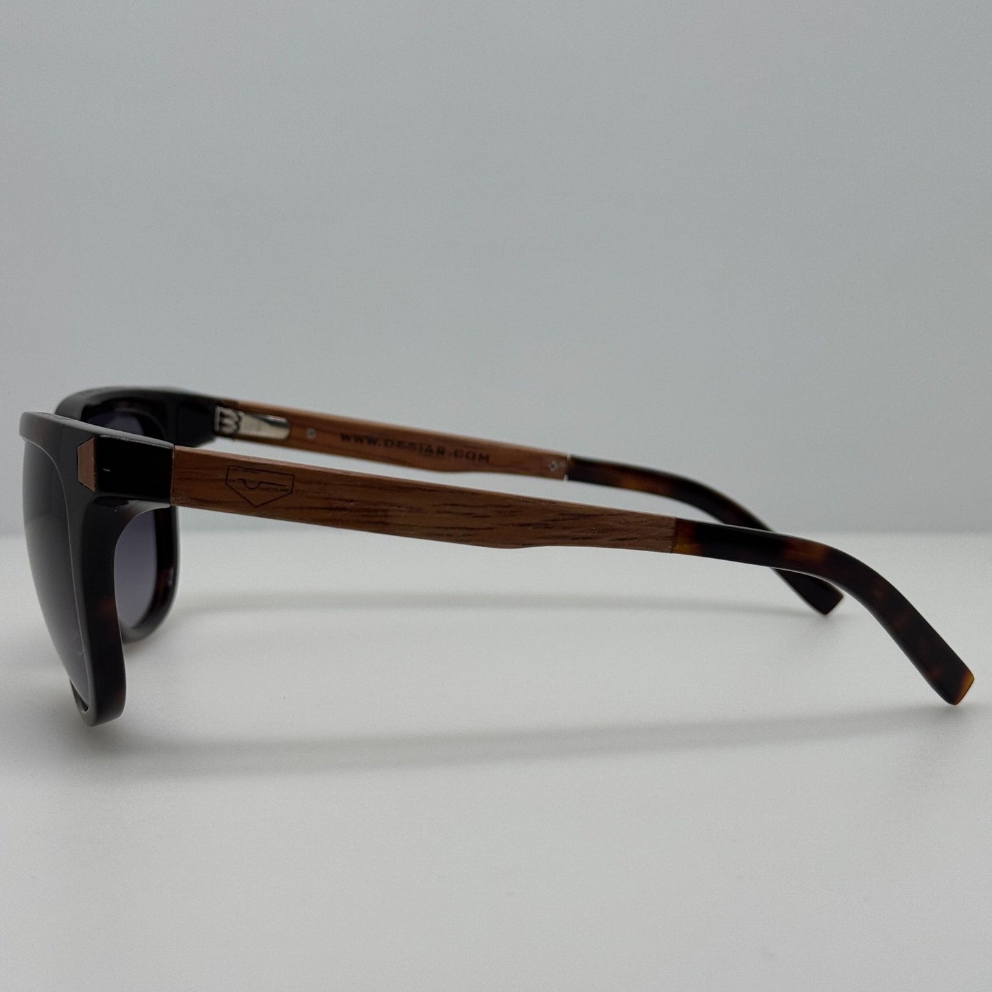Desiar Sunglasses Colosseum CE 56-18-145