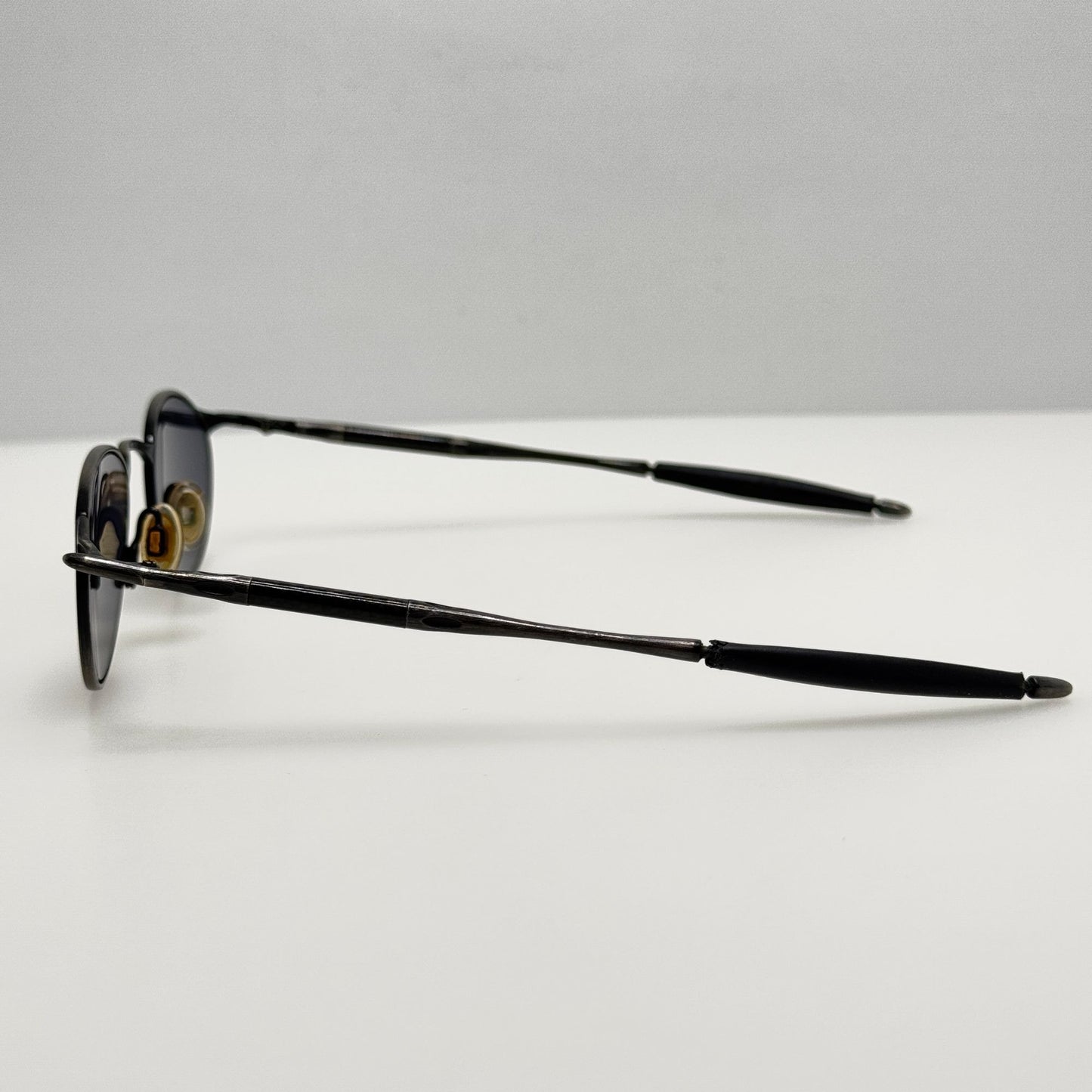 Oakley Sunglasses OO Jordan Carbon Fiber 49-20