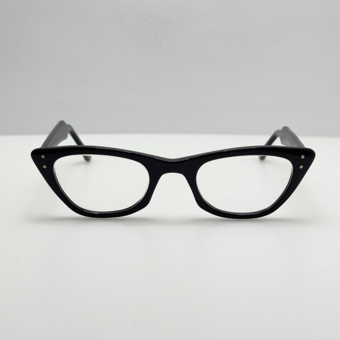 Bausch & Lomb B&L Eyeglasses Eye Glasses Frames Black 4 1/2 - 5 3/4 46-20