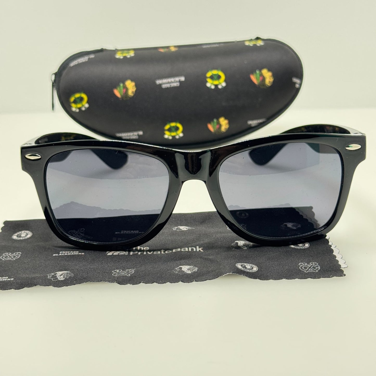 Chicago Blackhawks Sunglasses Promo Private Bank With Case