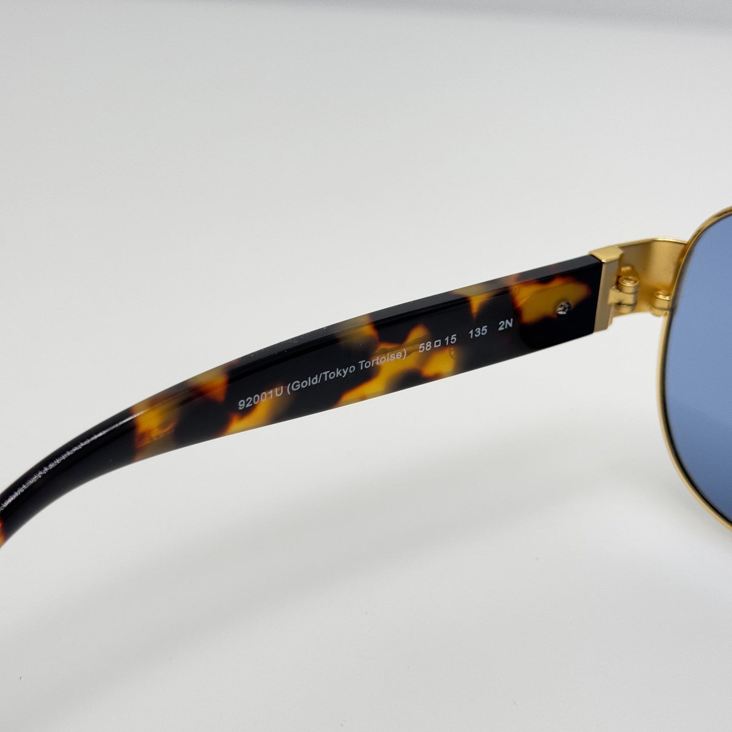 Coach Sunglasses HC 7059 L138 92001U Gold Tokyo Tortoise 58-15-135