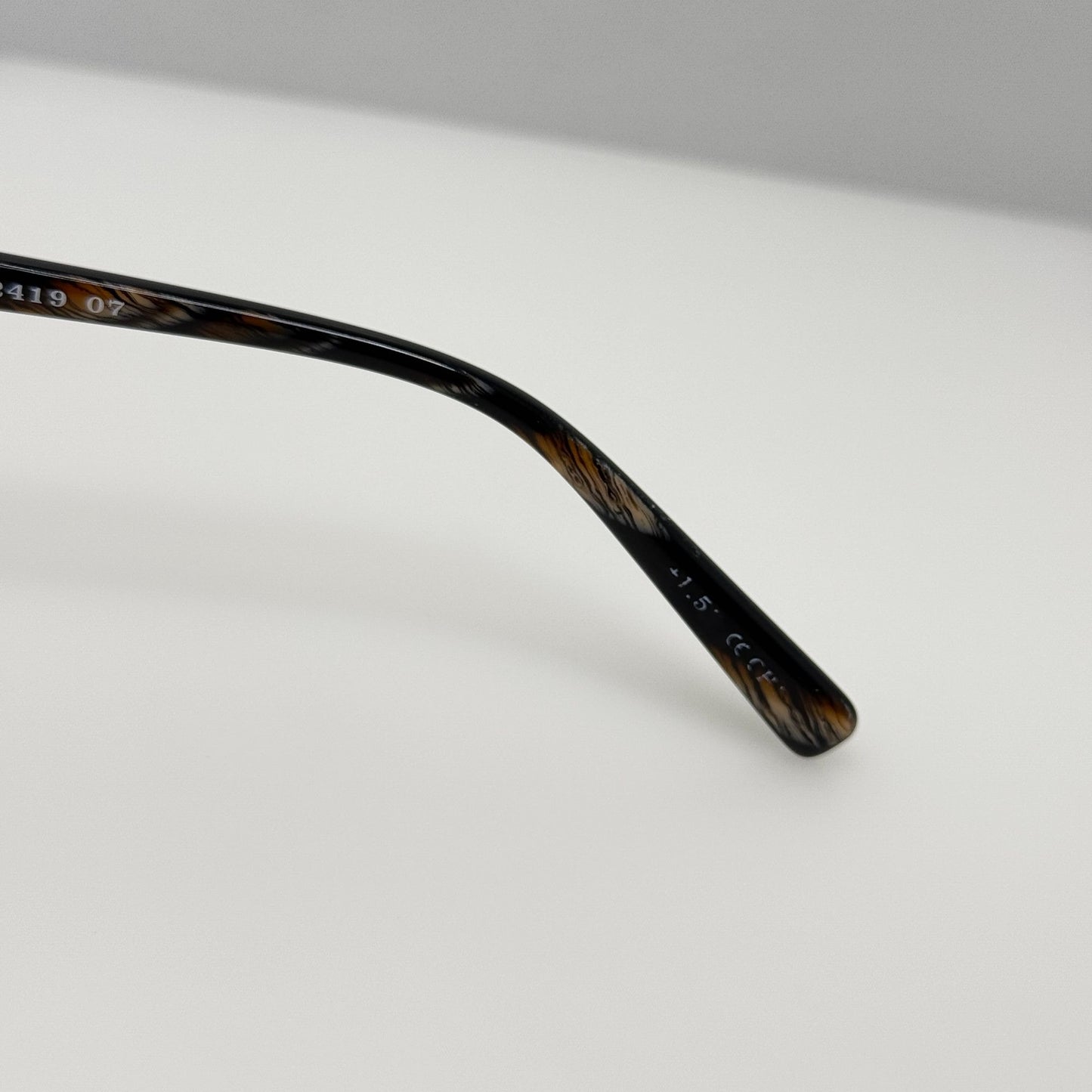 Eyebobs Eyeglasses Eye Glasses Readers 2419 07 Case Closed 49-18 +1.50