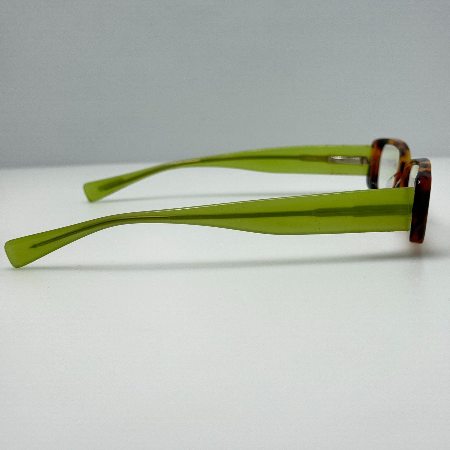 Eyebobs Eyeglasses Eye Glasses Readers 2136 T7 Co-conspirator 51-17