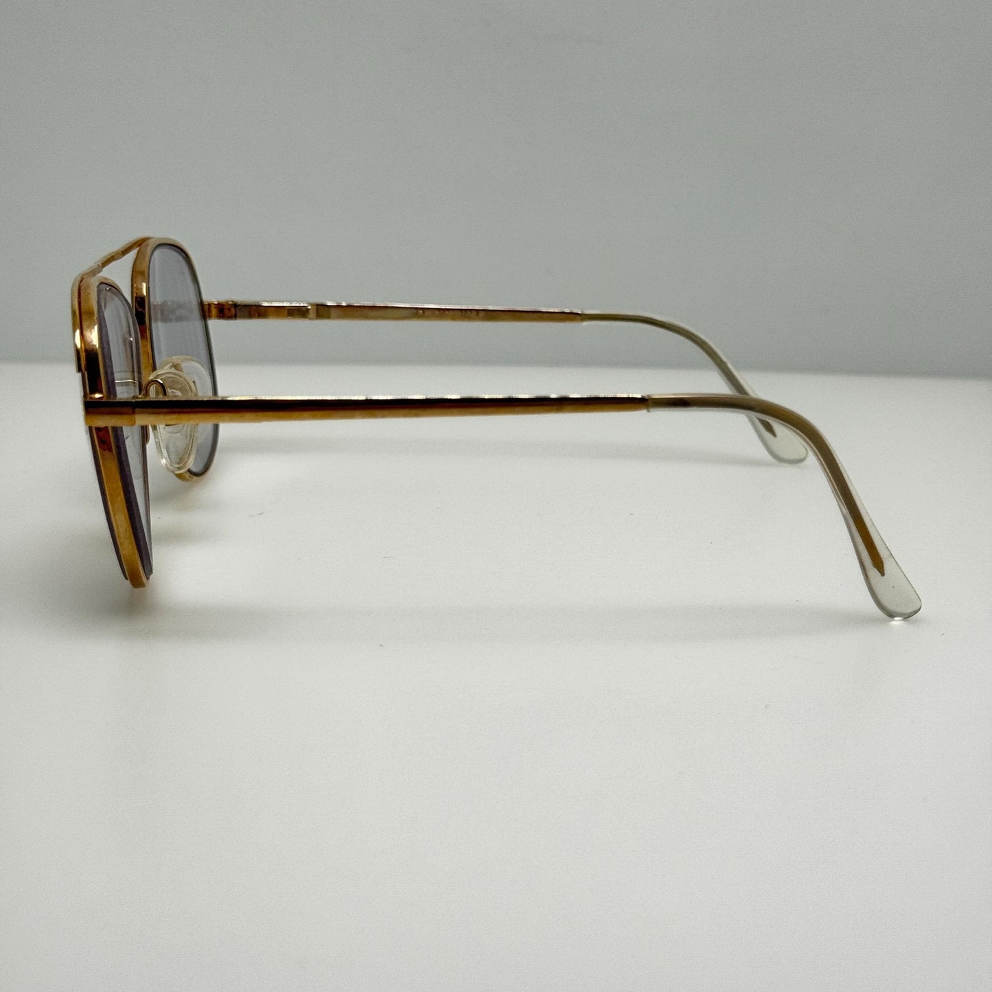 American Optical Eyeglasses Eye Glasses Frames EX590 Gold Z87 56-18-140