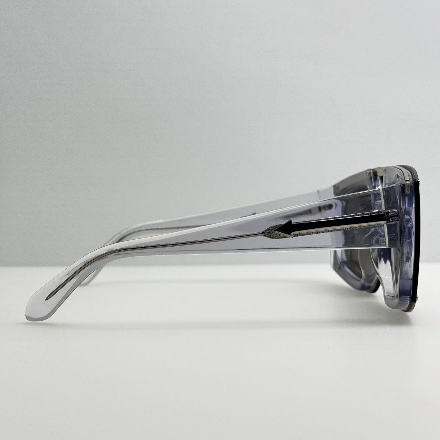 Karen Walker Sunglasses Salvador