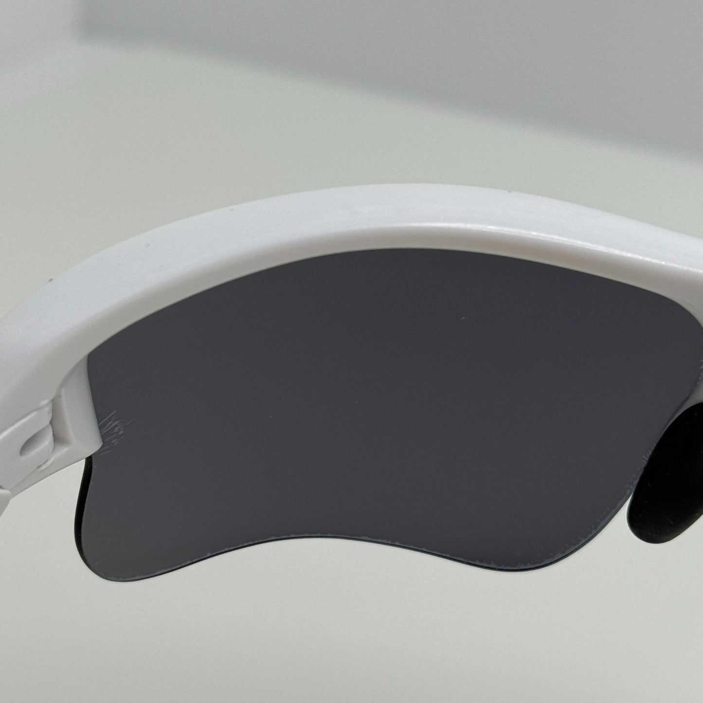 Oakley Sunglasses 03-917 Flak Jacket White 63-14