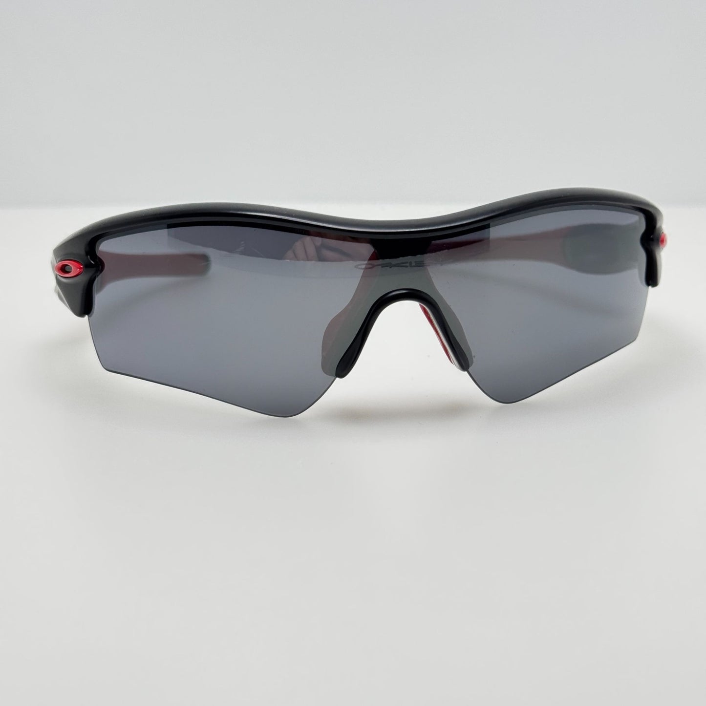 Oakley Sunglasses Radar Black Red