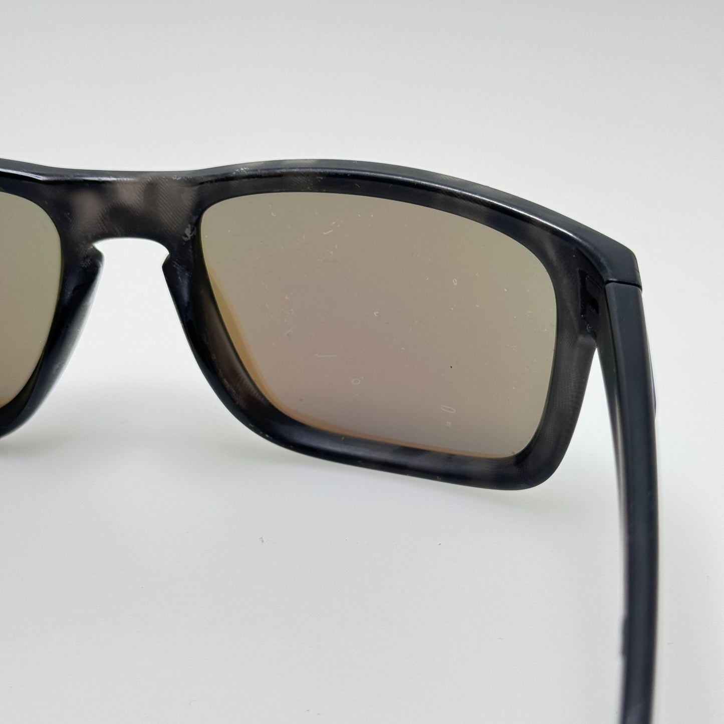 Oakley Sunglasses OO9102-G755 Holbrook Polarized 57-18-137