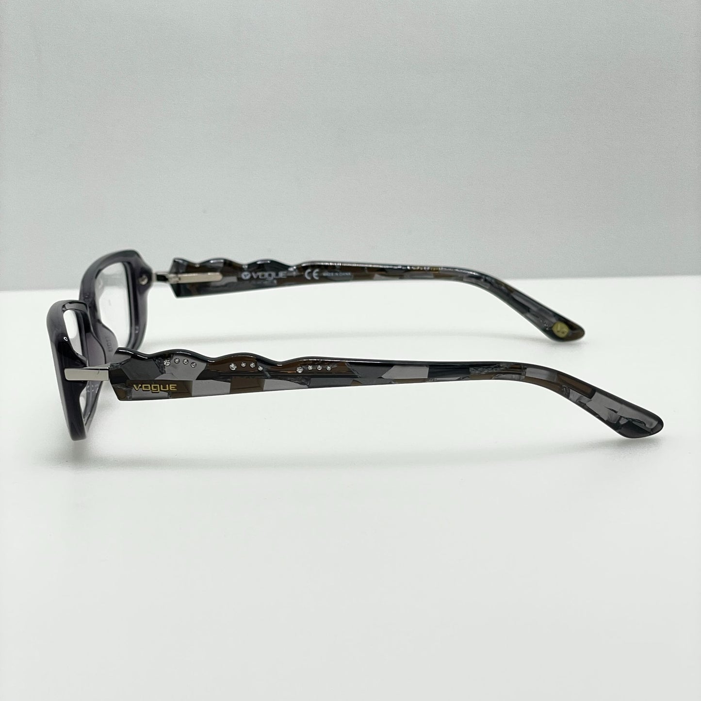 Vogue Eyeglasses Eye Glasses Frames VO 2690-B 1905 52-15-135