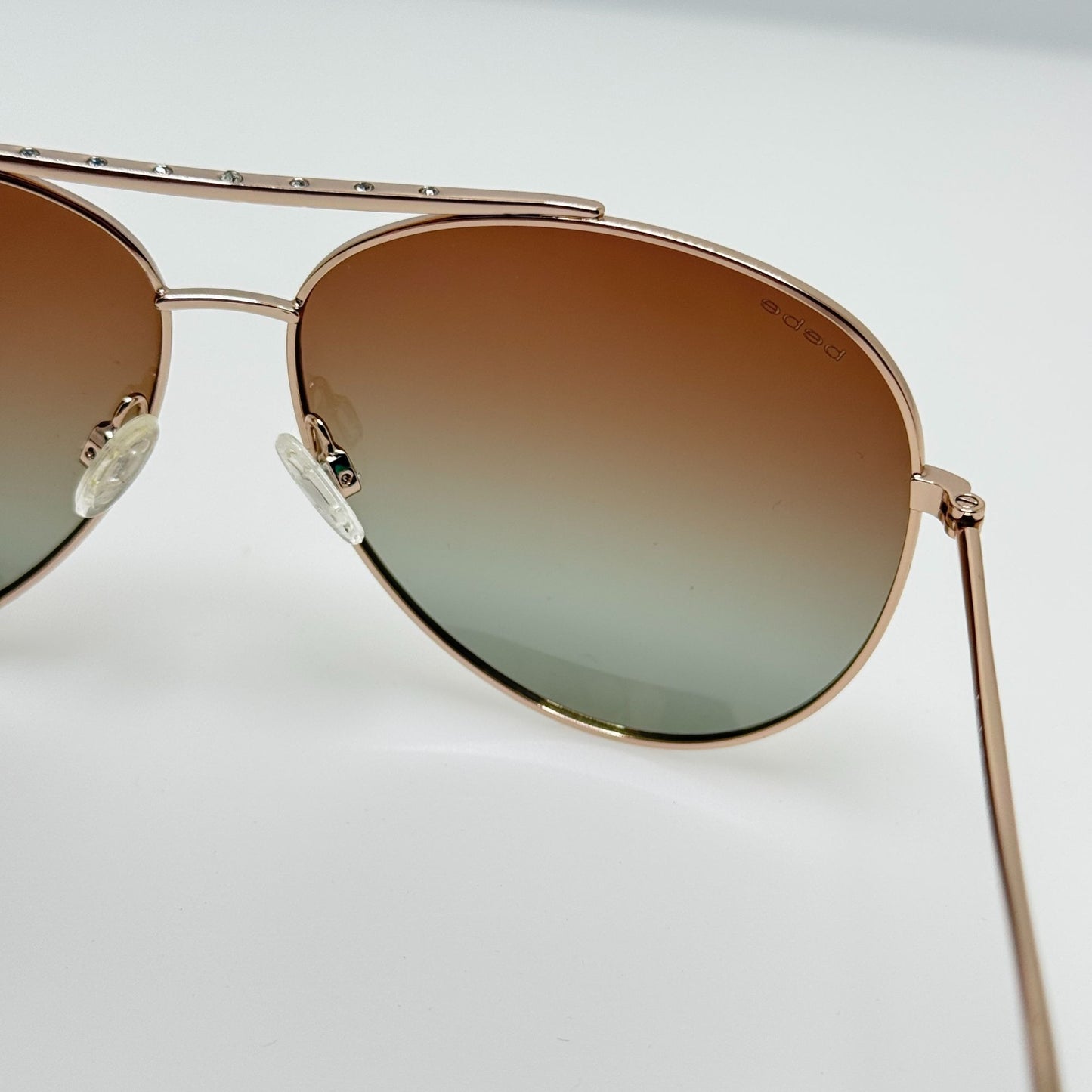 Bebe Sunglasses BB7225SC 105 White Polarized 59-12-135