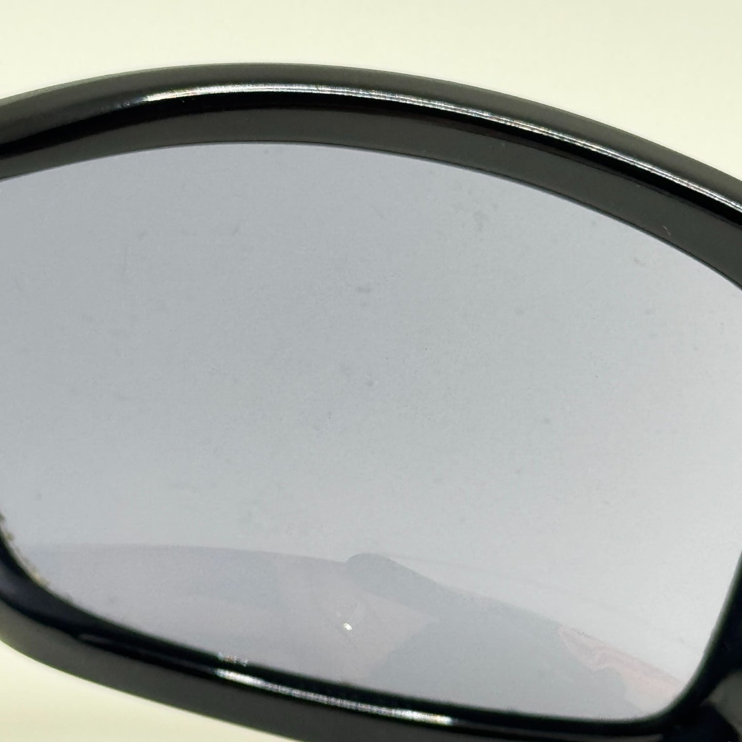 Oakley Sunglasses 24-046 Ravishing Breast Cancer Black 61-17