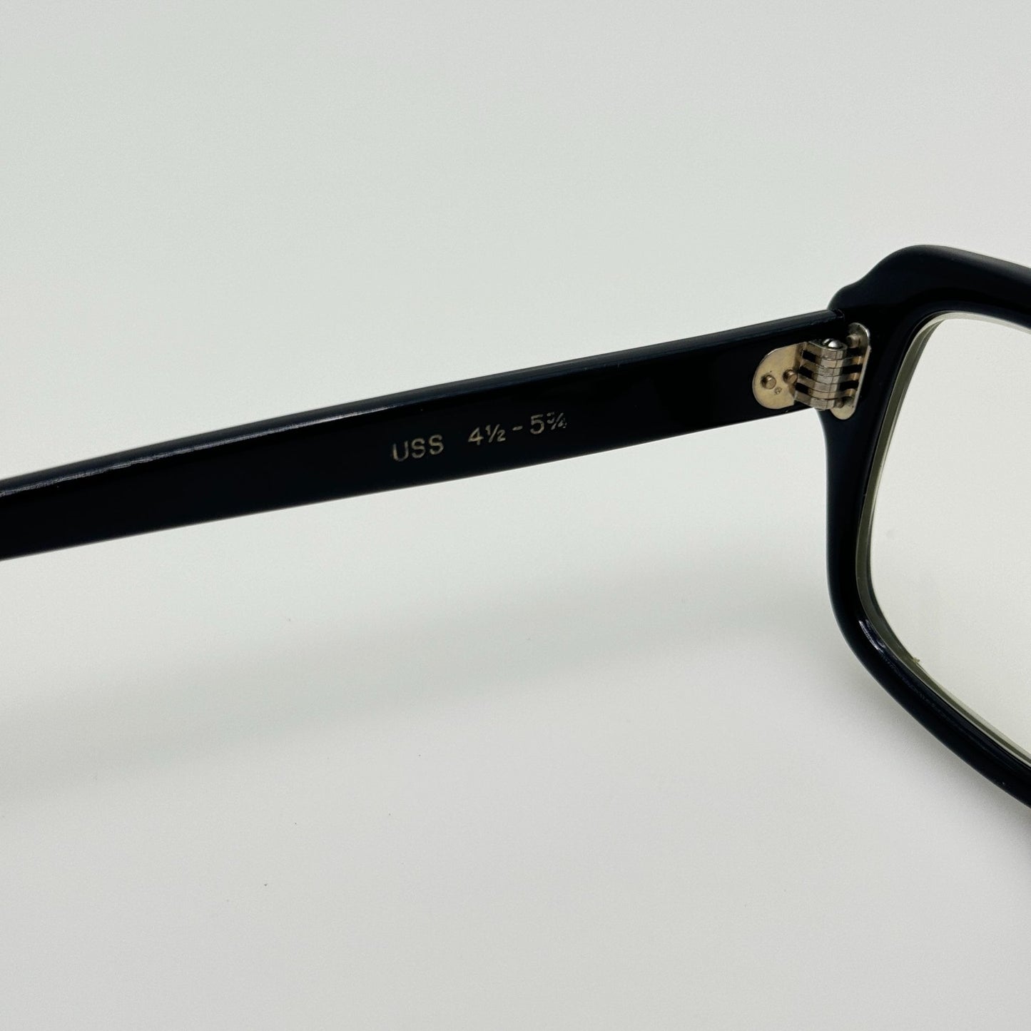 USS Eyeglasses Eye Glasses Frames Black 4 1/2 5 3/4 Black 48-22
