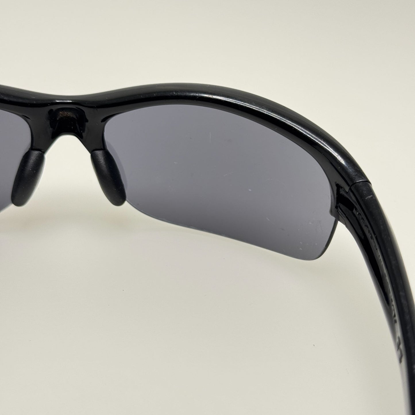 Oakley Sunglasses 03-781 Commit Black 62-12 Read Description