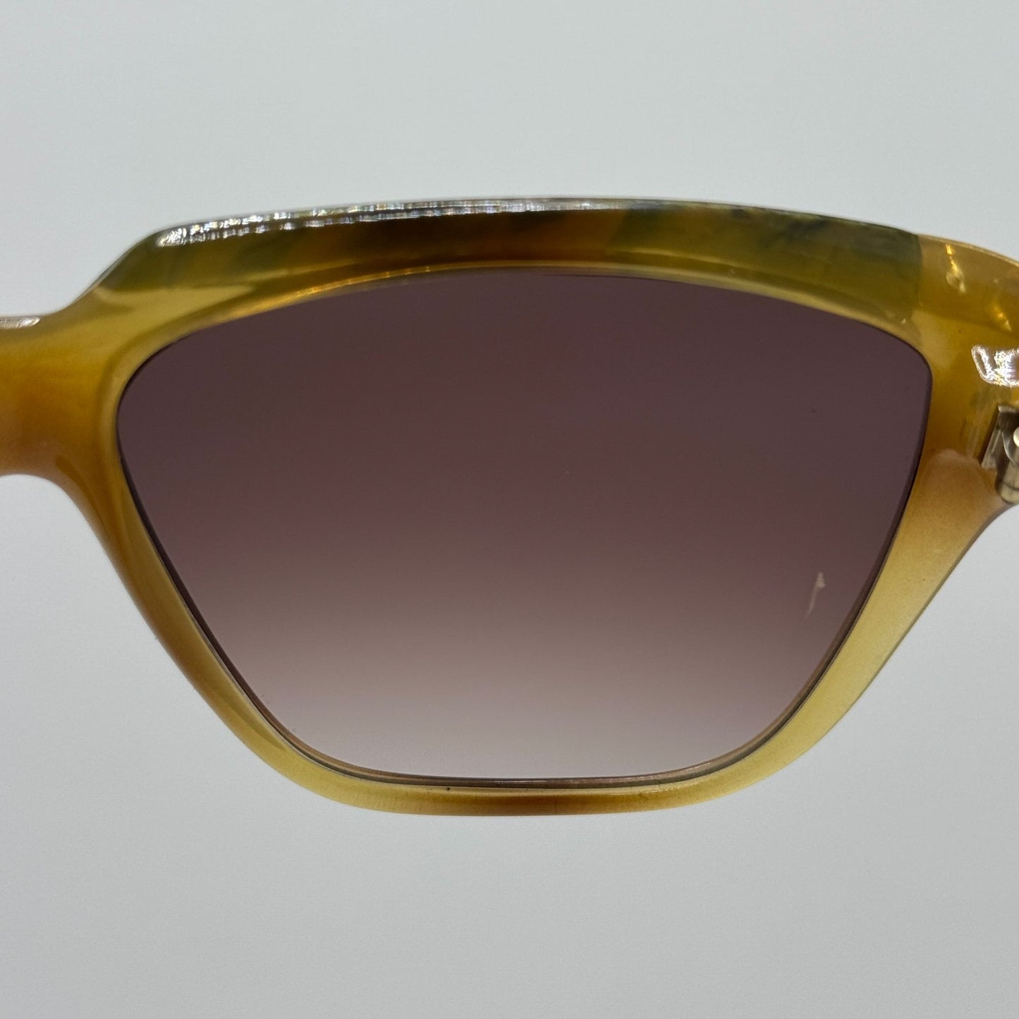 Ellen Tracy Sunglasses D35 121-1 Vintage