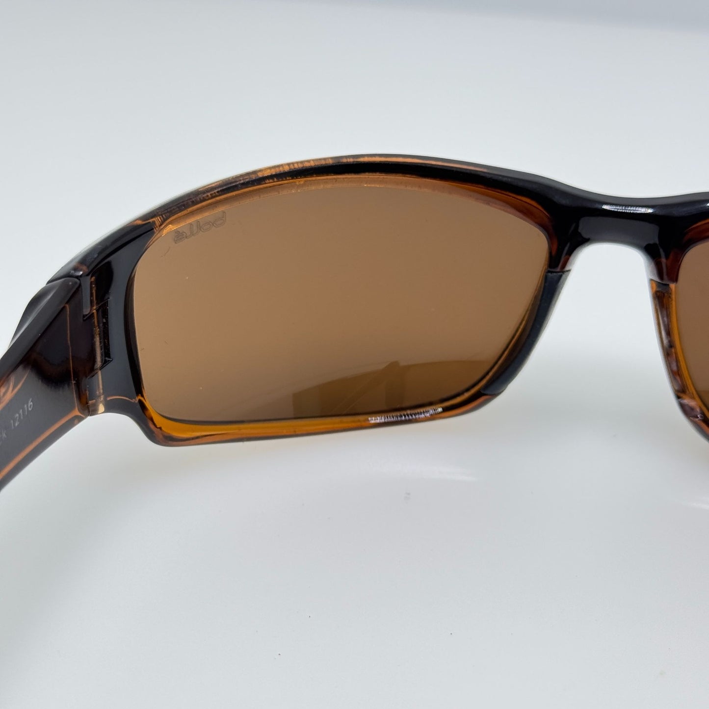 Bolle Sunglasses 12116 Keelback Italy Read Description