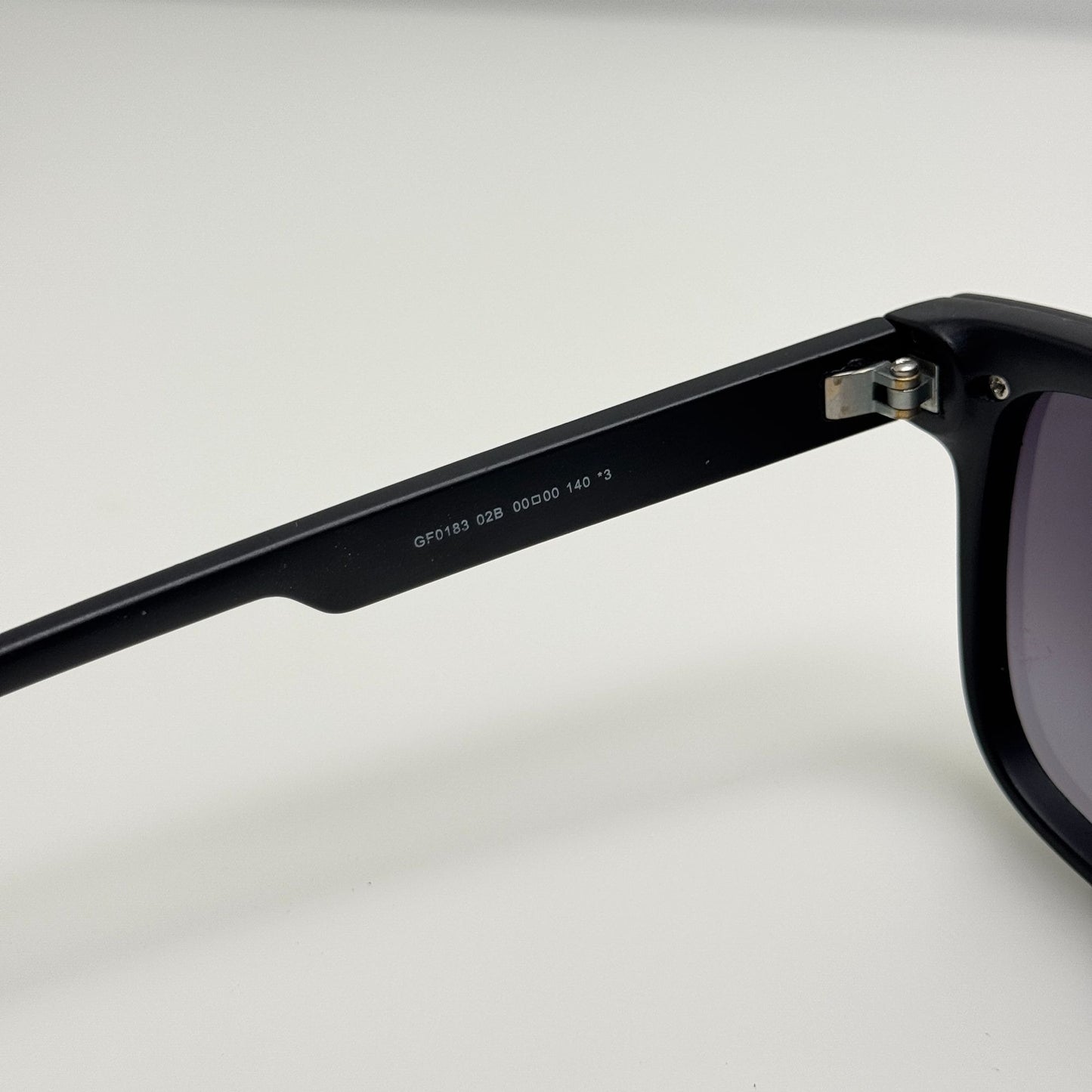 Guess Sunglasses GF0183 02B Black