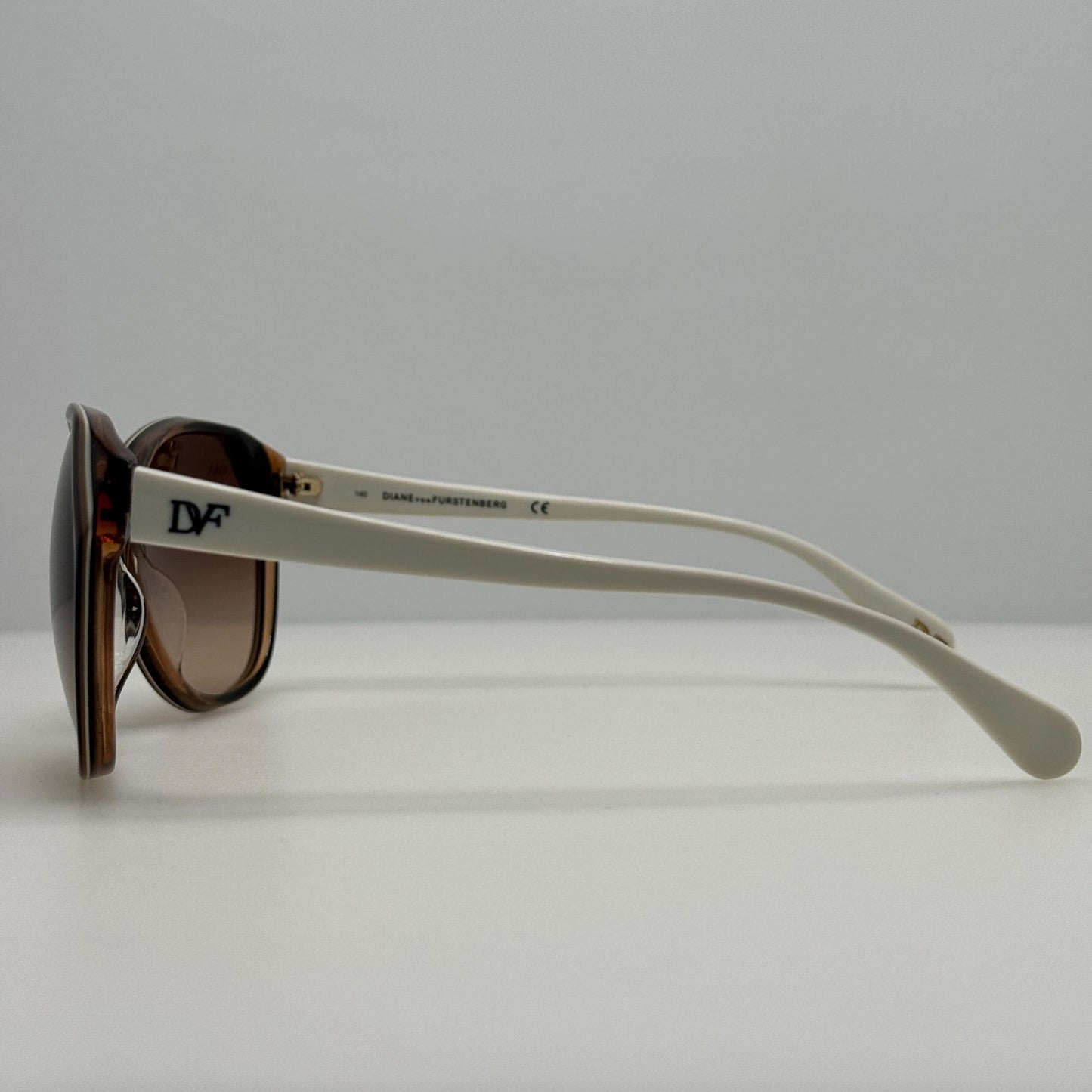 Diane Von Furstenberg Sunglasses DVF572S Addy 200 63-13-140