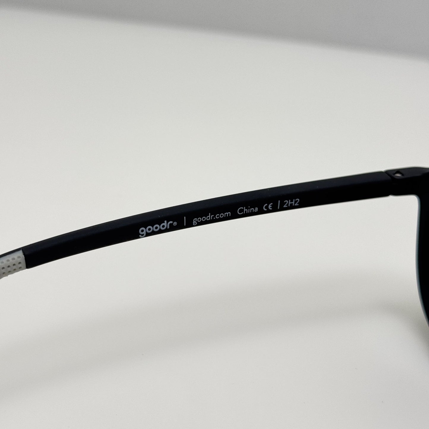 Goodr Sunglasses Add The Chrome Package 2H2 Black W/ Bag