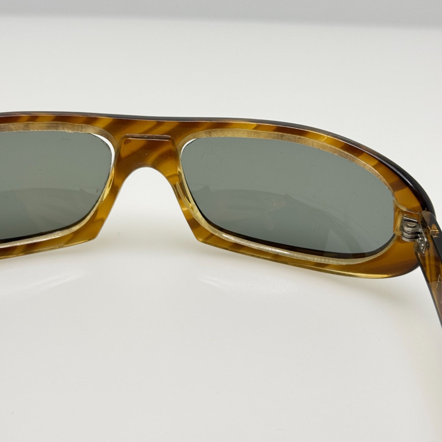 Polaroid Sunglasses Cool Ray 220 Social Eyes