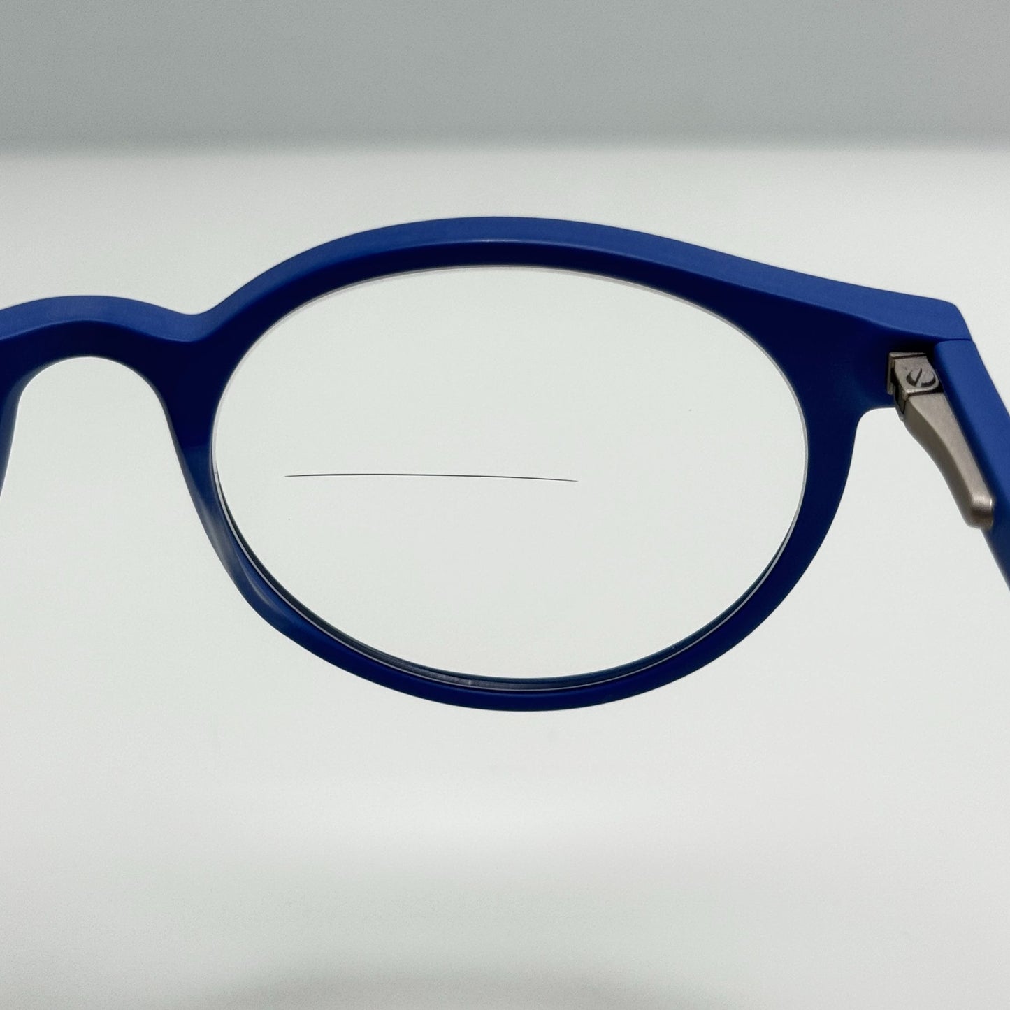 Eyebobs 2419 10 Case Closed Eyeglasses Eye Glasses Readers 49-18 +2.00