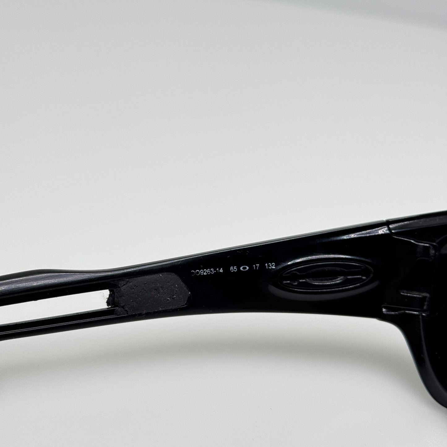 Oakley Sunglasses OO9263-14 Turbine Black 65-17-132