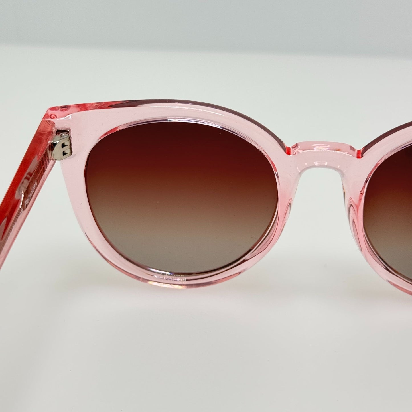 Prive Revaux Sunglasses Mystique 35J Polarized 53-21-145