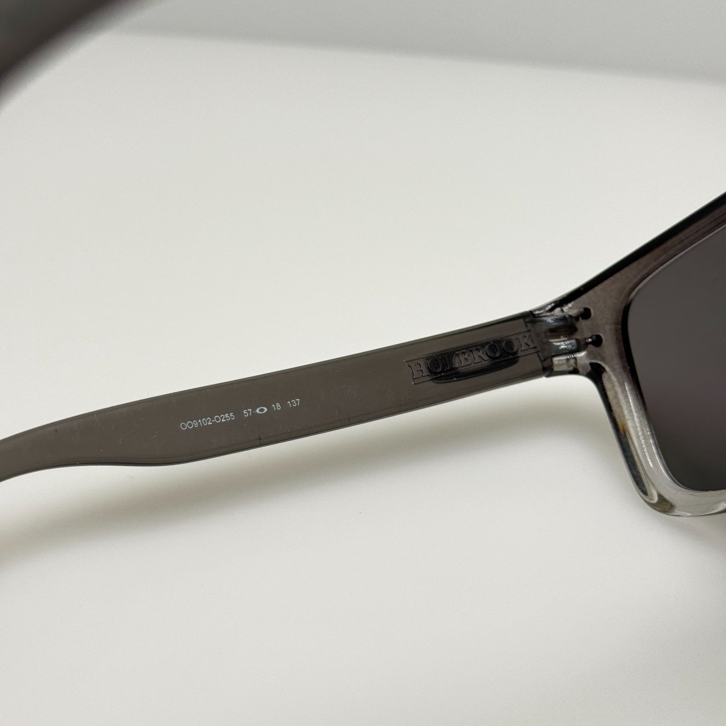 Oakley Sunglasses OO9102-O255 Holbrook 57-18-137
