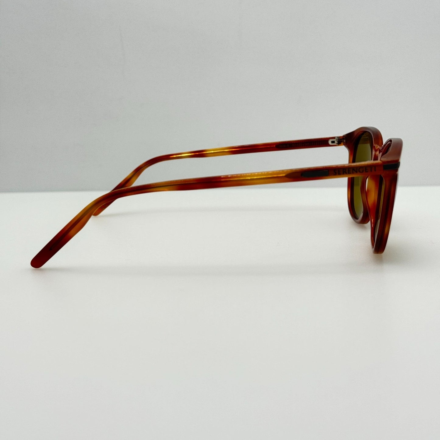 Serengeti Sunglasses 8936-S Arlie 52-20-145 Polarized Shiny Caramel Italy