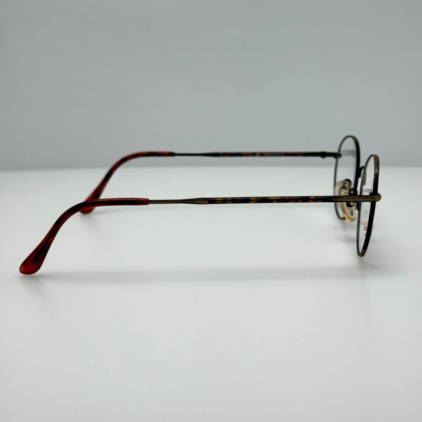 Royal Couture RC 122 Antique Gold Eye Glasses Eyeglasses Frames France 47-20-140