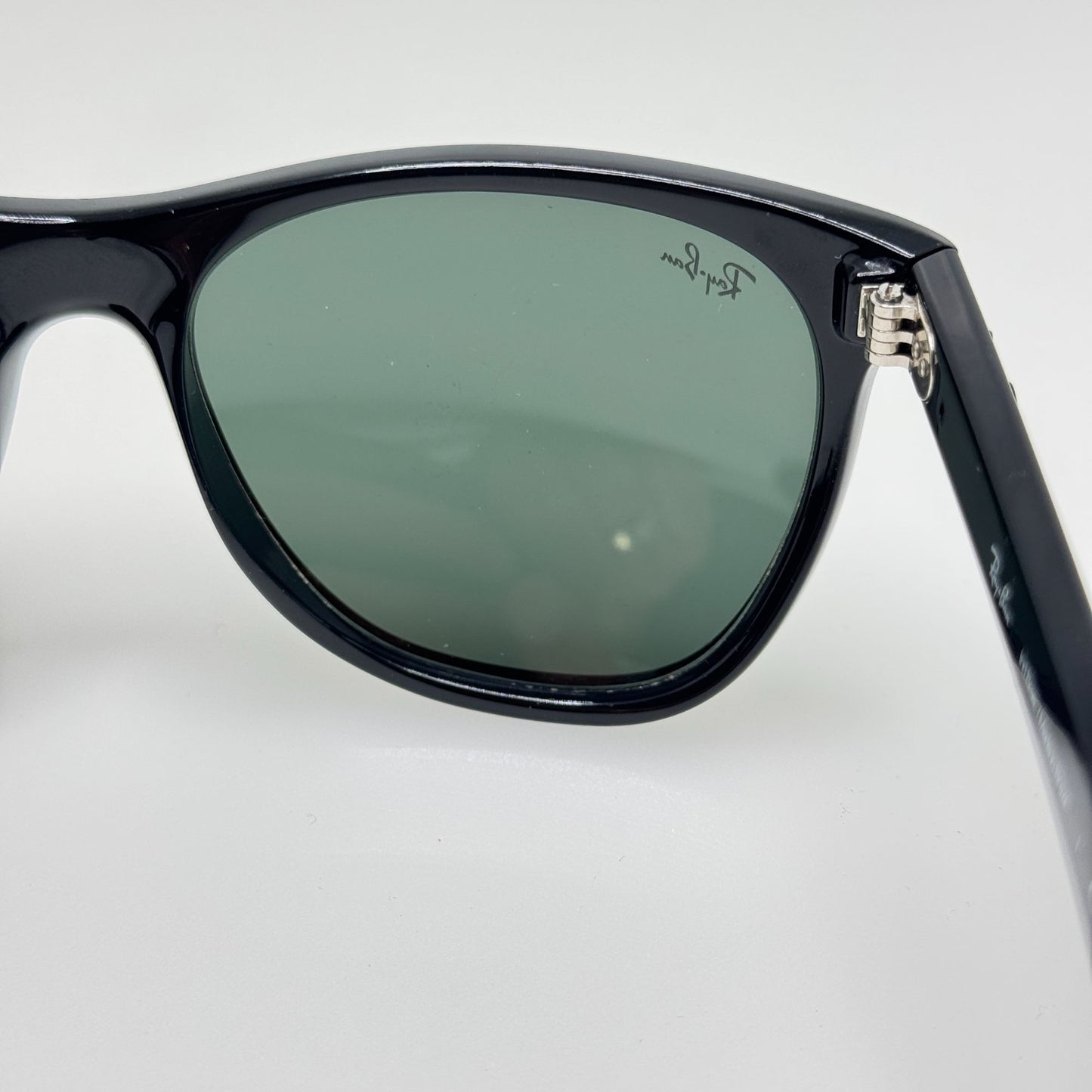 Ray Ban Sunglasses RB 4184 601/71 Black Brazil 54-17-145 B